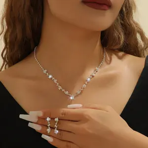 Elegant Necklace Earrings Crystal Bridal Wedding Jewelry Sets for Brides Bridesmaid Prom Costume Accessories Rhinestone Choker Necklace Costume Jewelry Set for Women and Brides