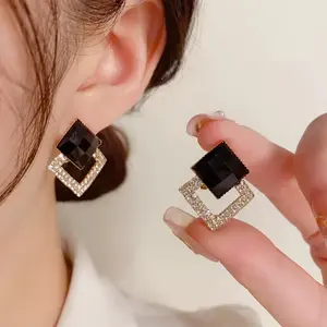 LisiZen S925 Silver Needle Japanese Korean Style Micro Inlay Zircon Black Rhombus Stud Earrings for Women, Exquisite Fashion Light Luxury Unique Design Jewelry DZEH0070
