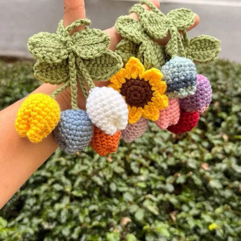 Bag charms -crochet