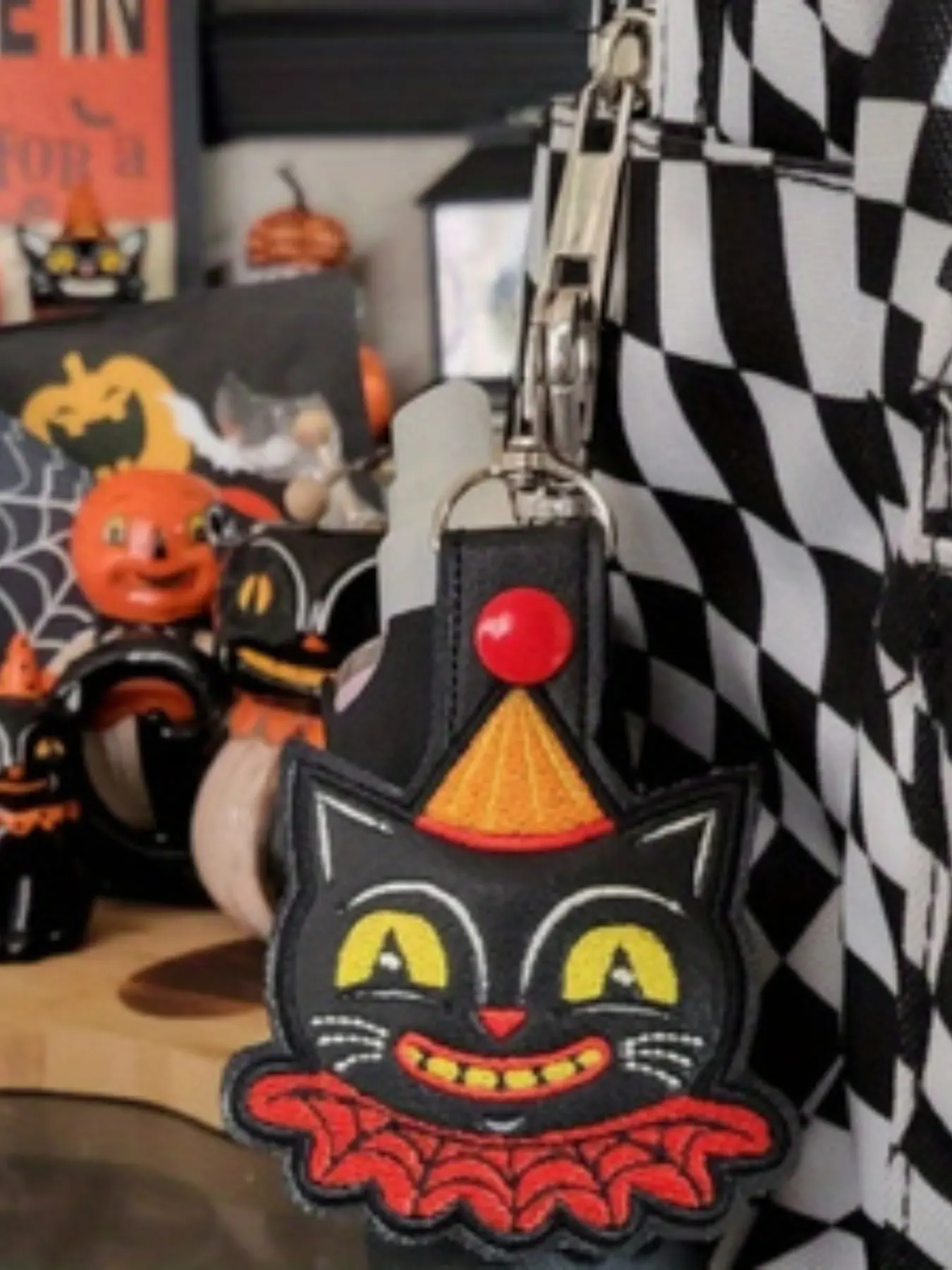 Vintage Halloween Cute Cat Embroidered Vinyl Keychain, Adorable Halloween Accessory, Perfect Gift for Cat Lovers, Keychain Wristlet Strap, Keychain Accessories, Keychain Charm, Cute Keychains