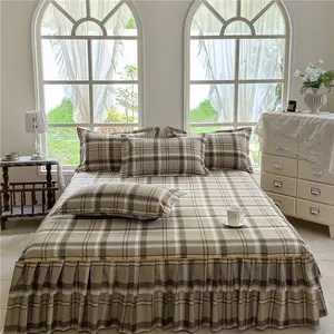 3-Piece Bed Skirt Set, Ultra-Soft Skin-Friendly Fabric, Plant Print Design, Includes 1 Bedskirt & 2 Pillowcases, Soft Bedding Set