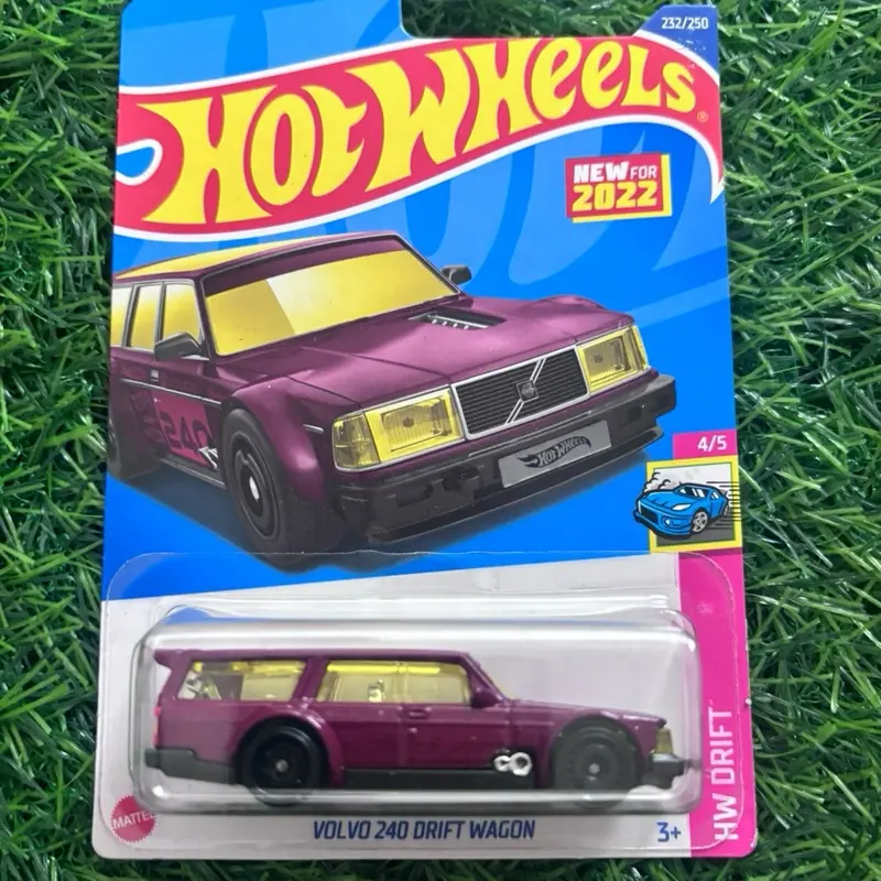 Hot Wheels Volvo Wagon