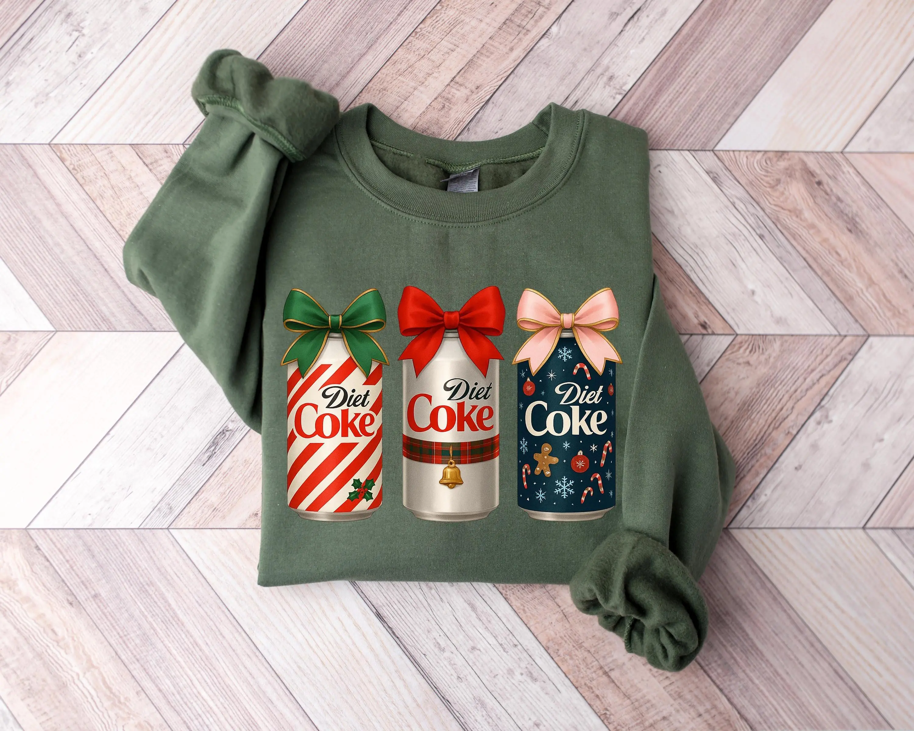 Christmas Diet Soda Sweatshirt, Cute Soda Can Bow Crewneck for Women, Funny Xmas Holiday Pop Lover Sweatshirt, Christmas Gift Her
