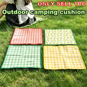 Sitting Pad Compact Waterproof Lightweight Portable Folding Mat Hiking Seat Pad for Hunting Backpacking Outdoor Grass Lawn Picnic Stadium Keeps Your Backsides Clean and Dry