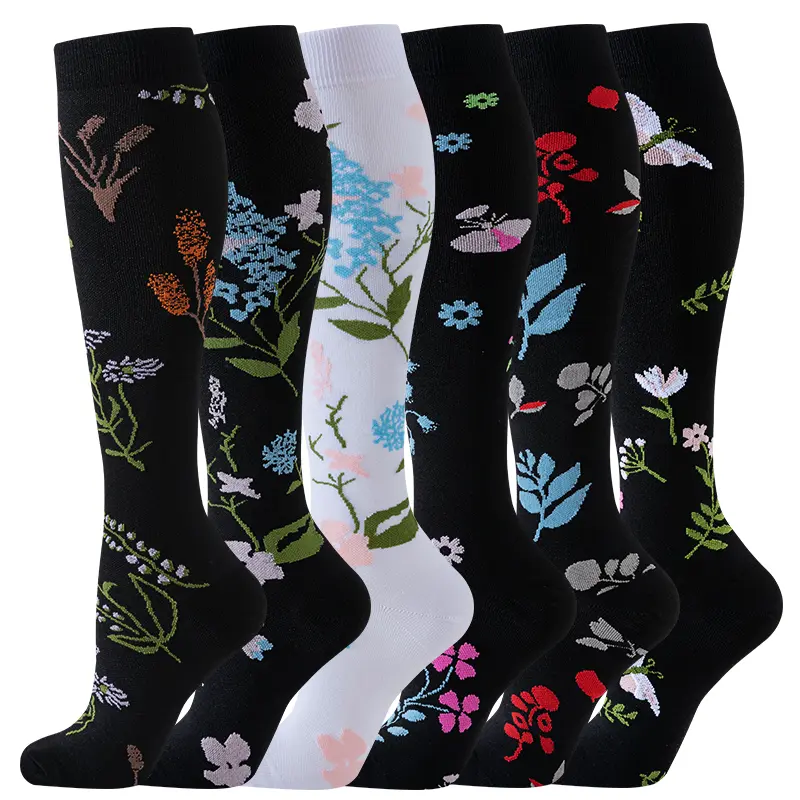 MhzyCaus unisex calf compression socks with a refined texture, close fit yet flexible, featuring a minimalist and stylish design. Suitable for everyday wear, running, fitness, travel, office work, and various casual activities.