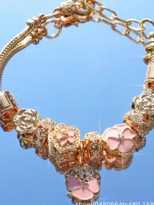 Women's Enamel Flower Charm Bracelet, Rose Rhinestone Snake Chain Jewelry, Sweet Floral Style Daily Party Wear