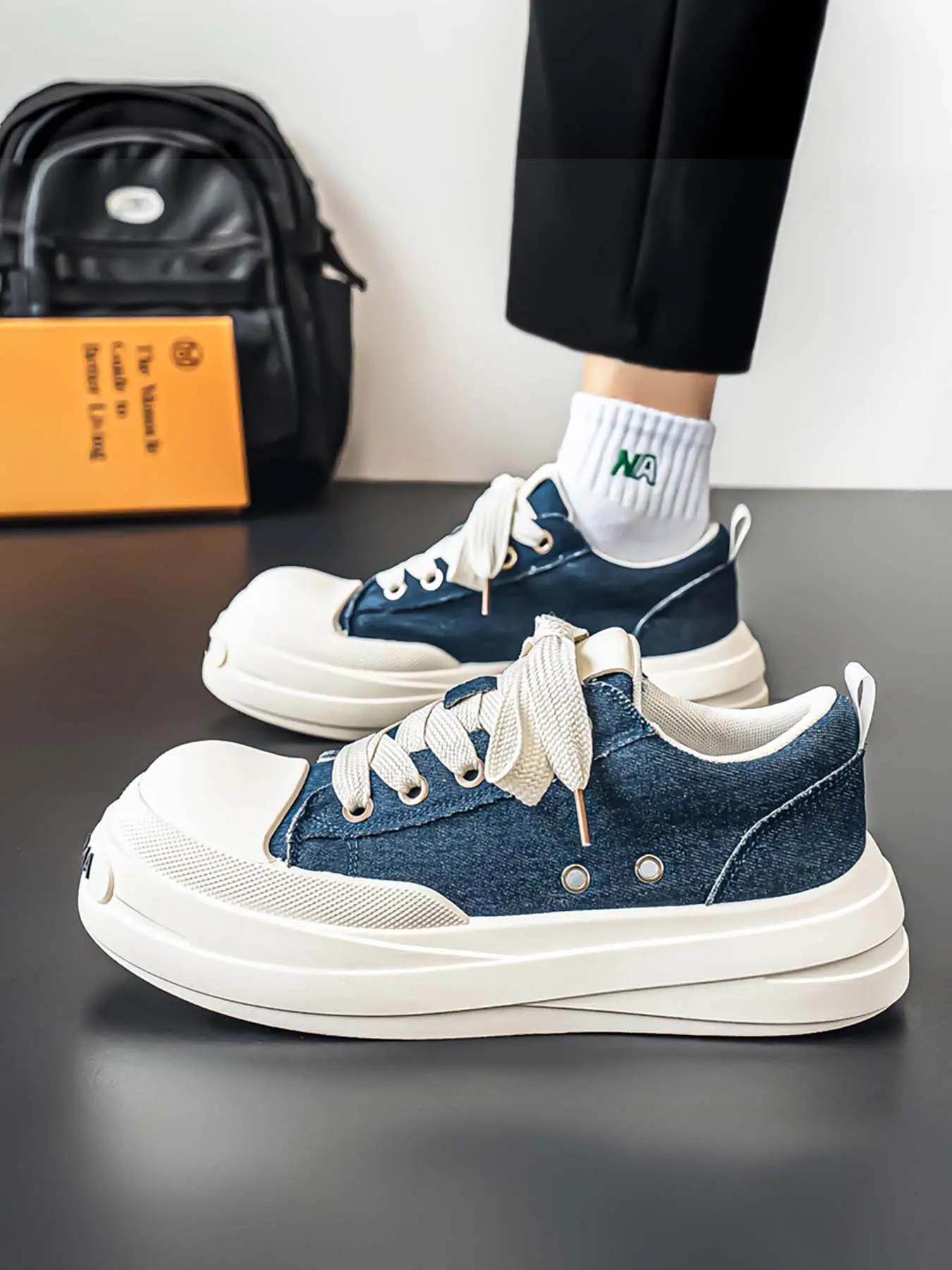 Men's Chunky Platform Canvas Shoes, Elevated Breathable Casual Sneakers, Non-Slip Durable Trendy Shoes, Thick Soled Trainers