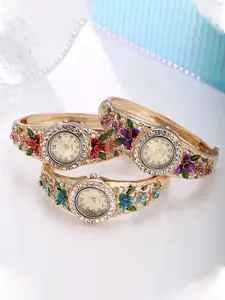 1-piece Korean-style diamond-encrusted floral quartz watch with fashion alloy bracelet for women