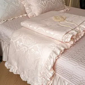 1/2pcs Floral Edge Summer Quilt, Floral Print Quilt, Soft Lightweight Quilts, Washable Bedding Set, Air Conditioning Cover, Sizes 150x200cm & 200x230cm