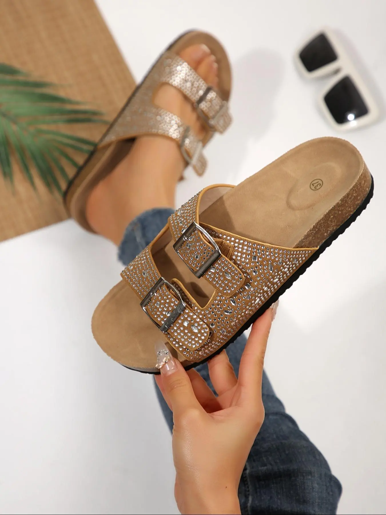 Women's Fashionable Rhinestone Decorated Slides, Casual Comfortable Flats Sandals for Summer, Lightweight Breathable Shoes for Daily Wear, Girl, Footwear, Glitter Design Slides