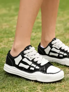 2026 New All-Season Casual Patchwork Sneakers, Men & Women Low Top Textile Shoes, Medium Width Rubber Sole Daily Wear