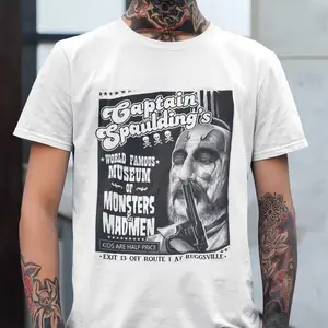 [Captain Spaulding's WORLD FAMOUS MUSEUM OF MONSTERS & MADMEN]2025 New Men's 100% Cotton Printed T-Shirts, Summer Fashion, Slim Fit, Short Sleeve, Black & White, Trendy Style         Halloween