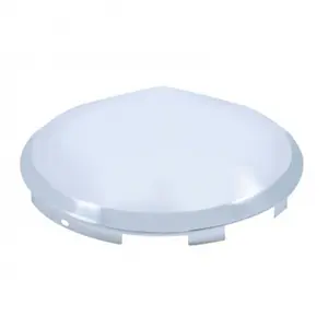 United Pacific 10168– 6 Uneven Notched Chrome Pointed Front Hubcap (7/16" Lip)