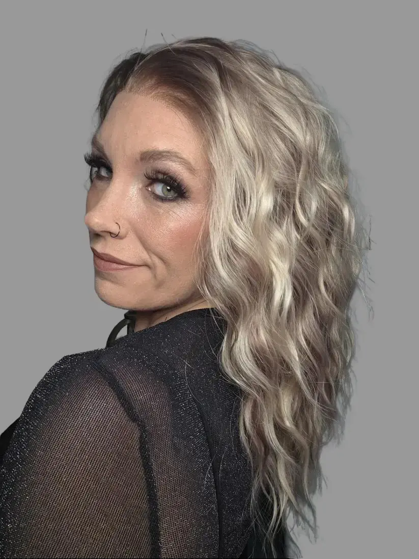 CARKIRA Tessa Blonde Water Wavy Wig, 18 in Panama Beach Sand Synthetic 13x4 Lace Front Glueless Frontal Wig with Natural Hairline, Heat-Friendly, Blonde Wig