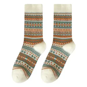 5 pairsNew women's autumn and winter socks, Japanese-style retro mid-calf long socks, ethnic style, double-needle, double-path Maillard color