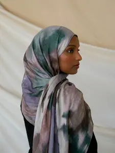 Women's Elegant Gradient Print Hijab Scarf, Soft Cotton Headscarves, Muslim Daily Wear Long Shawl, Fashionable Beach Wrap