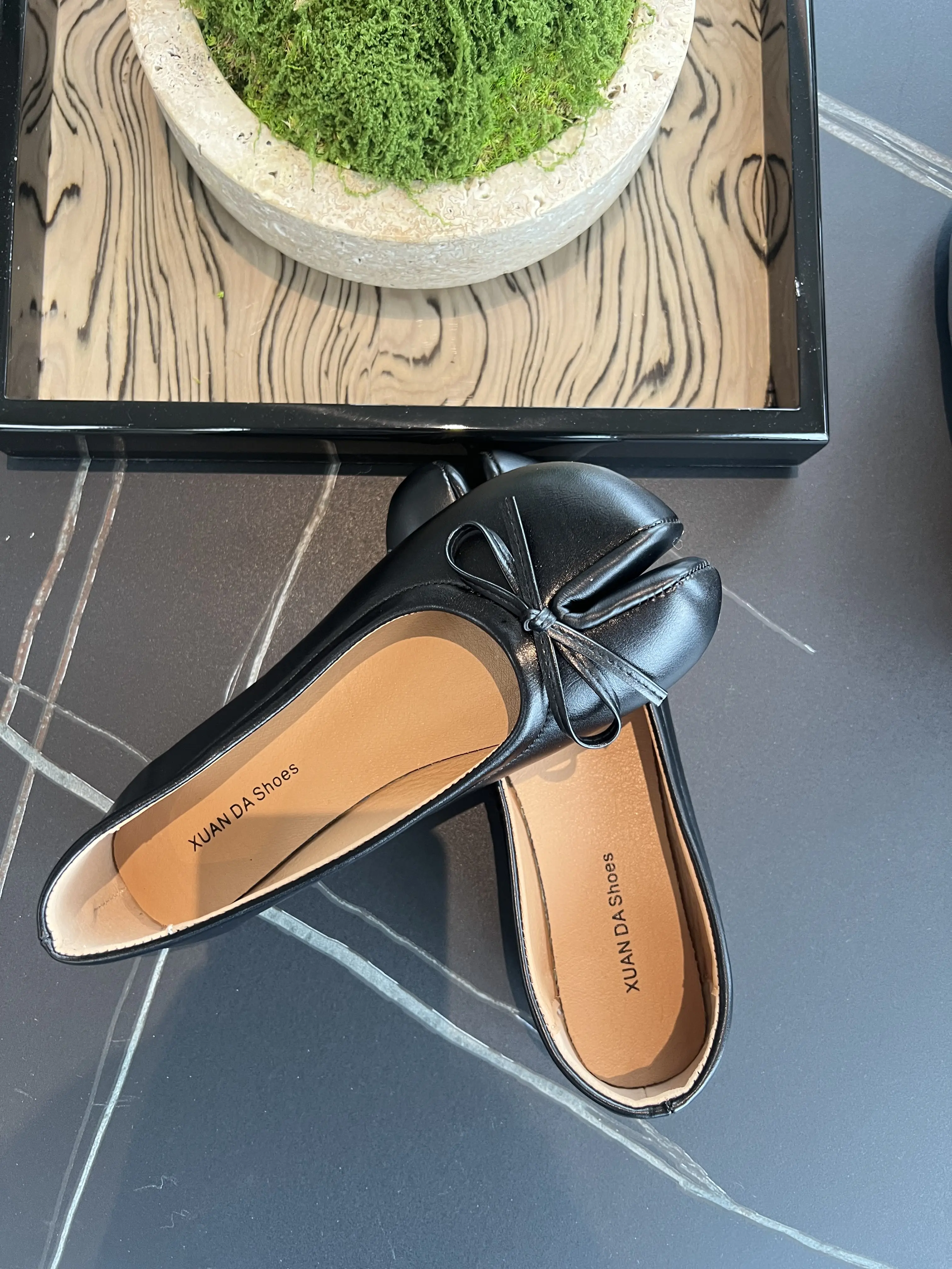 Women's Chic Metallic Split-Toe Ballet Flats - Vintage Synthetic Slip-On Shoes with Bow Tie, Flexible Comfort for Casual Streetwear, All Seasons Wear