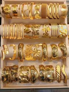 Multi-Piece Stackable Chunky Metal Bangle Bracelet Set, Vintage Floral & Geometric Designs, Ideal for Parties & Dates, Trendy Jewelry, Fashion Jewelry Accessories, Stackable Bracelets, Trendy Jewellery Accessories