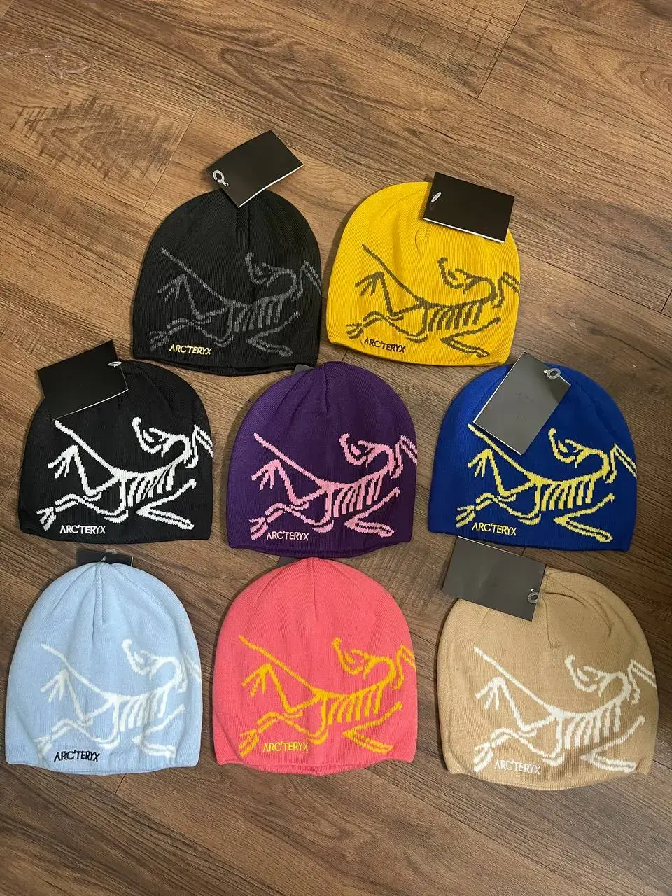Arc'teryx Bird Head Toque Beanie Orca Black – Unisex Merino Wool Winter Hat, Warm Knit Skull Cap for Hiking, Skiing, Snowboarding & Everyday Outdoor Wear