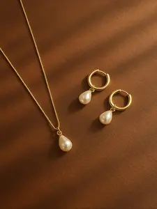 3pcs Stainless Steel Waterproof And Non-Fading Stylish Women's Gold Water Droplet Pearl Hoop Earrings and Necklace Jewelry Set, Minimalist Elegant Suitable For Women's Daily Wear， Dating, Party, Gift For Friends And Family