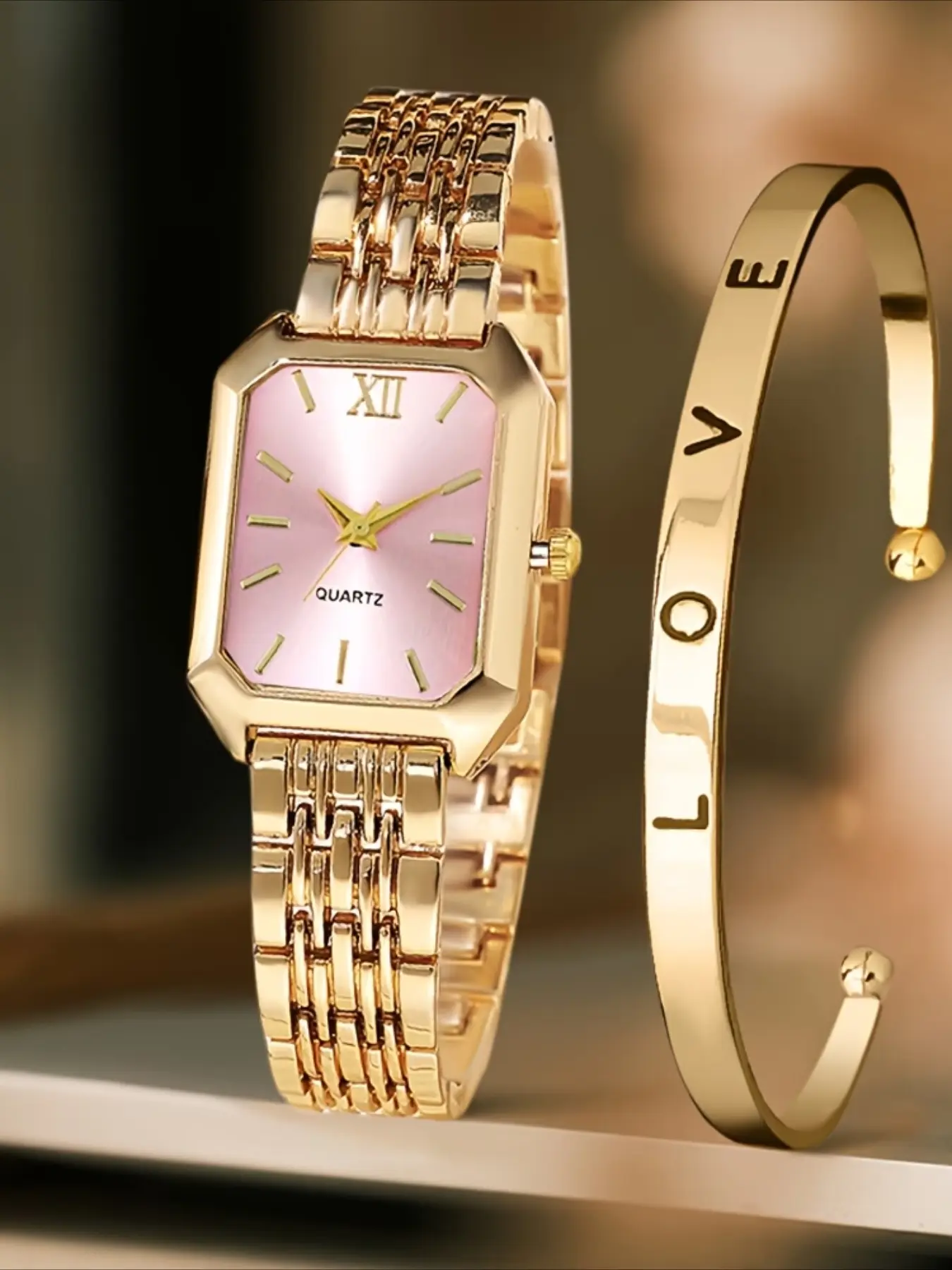 2-piece elegant ladies' watch gift set, stylish and romantic open mouth bracelet paired with palace style quartz watch set, classic retro rectangular dial, comfortable alloy strap, perfect gift for family and friends