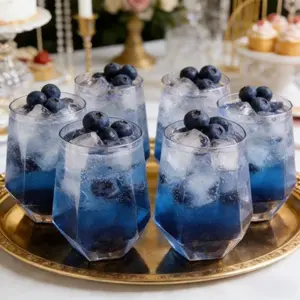 6pcs plastic transparent diamond cups, geometric design, elegant and high-end. Can hold ice drinks / coffee / milk tea / fresh juice and other beverages. Suitable for various birthday parties,  weddings, picnics, and both home and commercial use