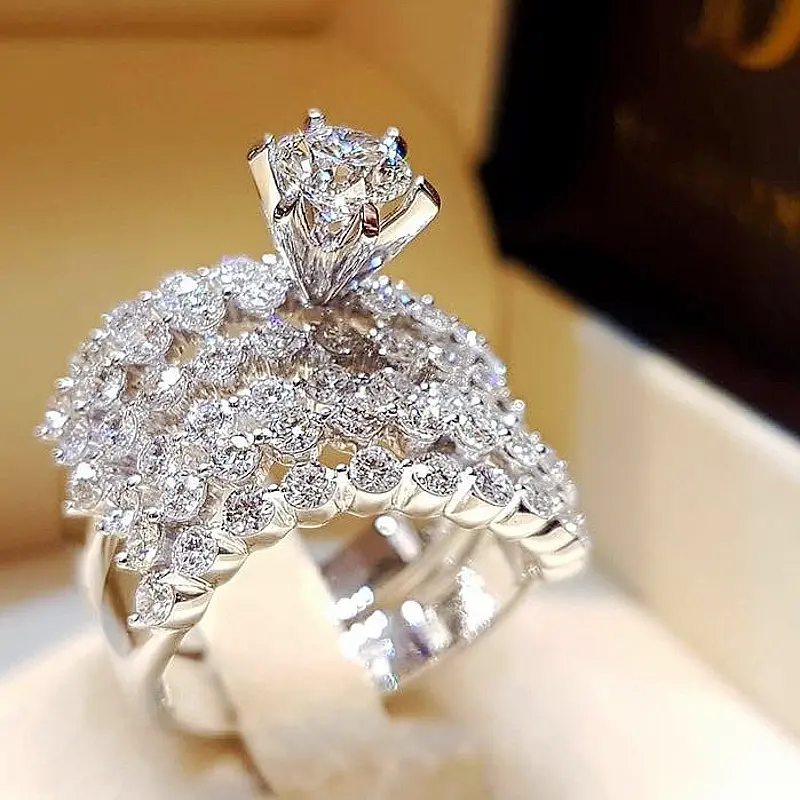 Women's Unisex Non-Natural Crystal 2-Piece Wedding Ring Set, Elegant Engagement Band with Double Zircon Crystal Accents for Adults, Two Rings