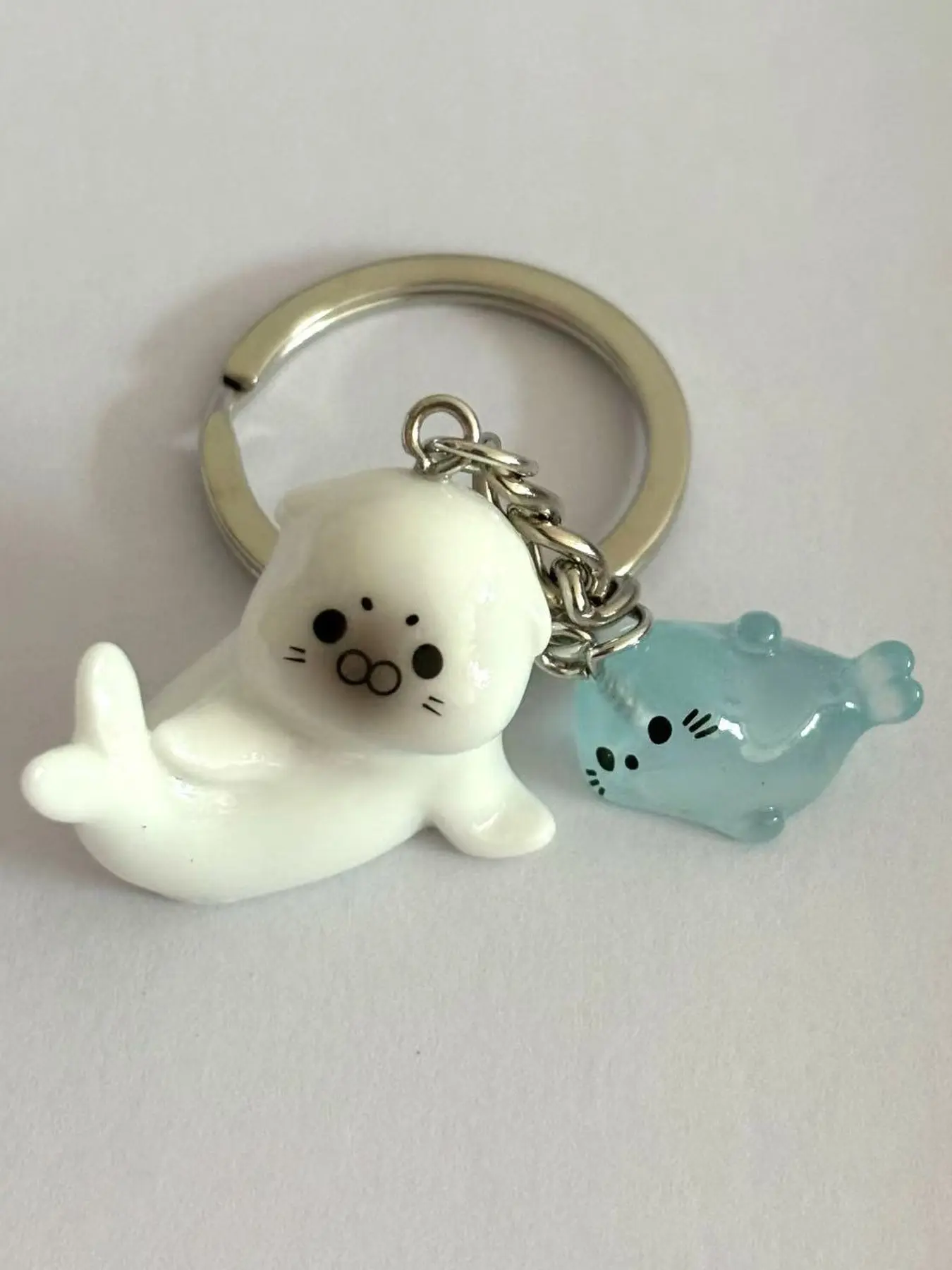 Luminous Cartoon Sea Lion Keychain Set, Keychain Kawaii - Adorable Decorative Pendant, Perfect Unisex Holiday Gift, Bag Charm, Ocean-Themed Keychain, Lovely Back-To-School Gift, Cute Keychains