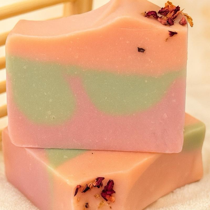 Aurora Burst Body Care Soap Vitamins Moisturize Nourishing Cleansing Coconu Cleanser Coconut
