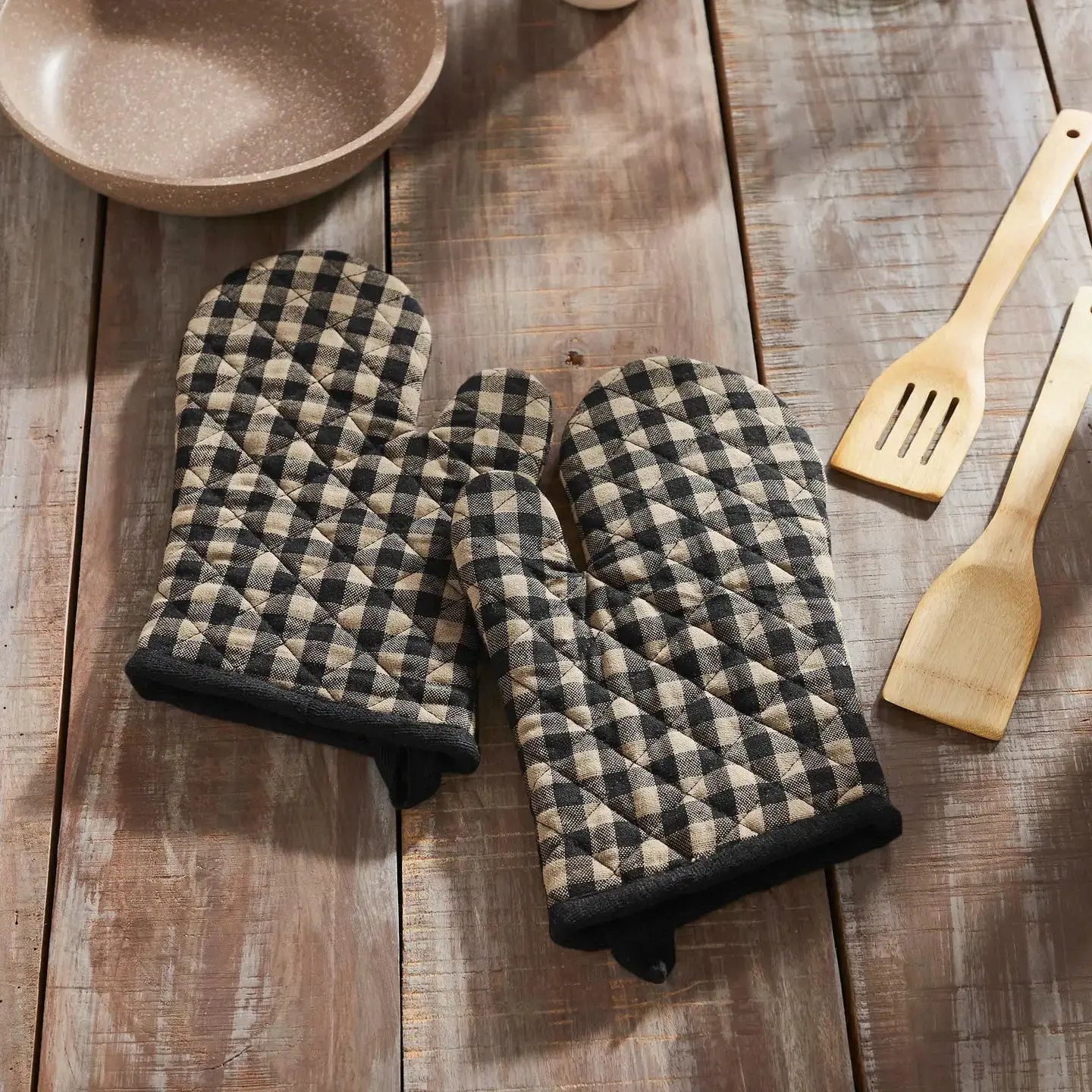 Black Check Oven Mitt