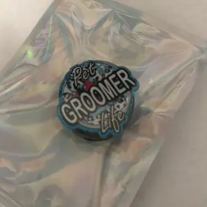 Pop sockets for phones