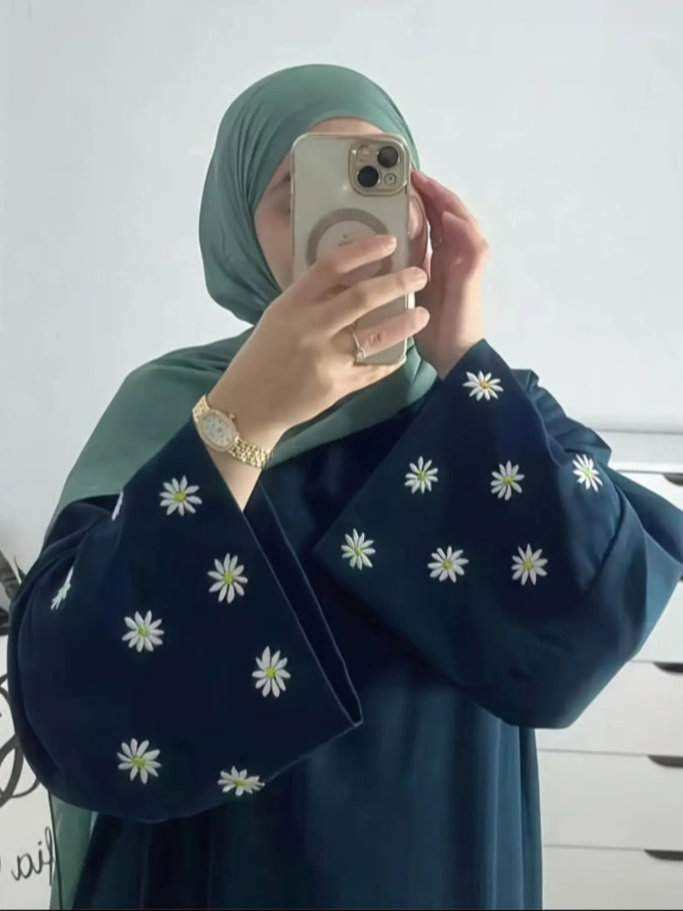 Elegant Muslim Women Dress, Embroidered Daffodil Design, Saudi Arabia Dubai Ramadan Gown, Luxury Turkish Festival Party Robe, Modest Islamic Clothing