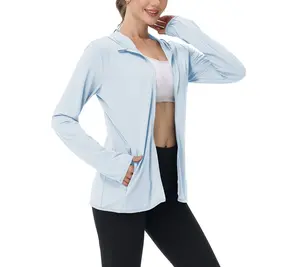 Women's lightweight long sleeved sunscreen hoodie, breathable and cool sunscreen jacket, suitable for outdoor activities such as hiking and fishing, large elastic and breathable on all sides, available in a variety of colors