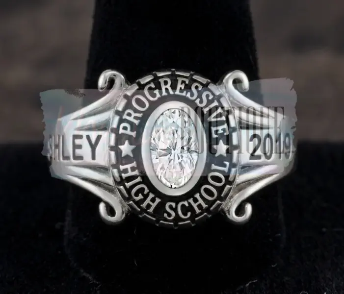 Heirloom Scroll Class Ring
