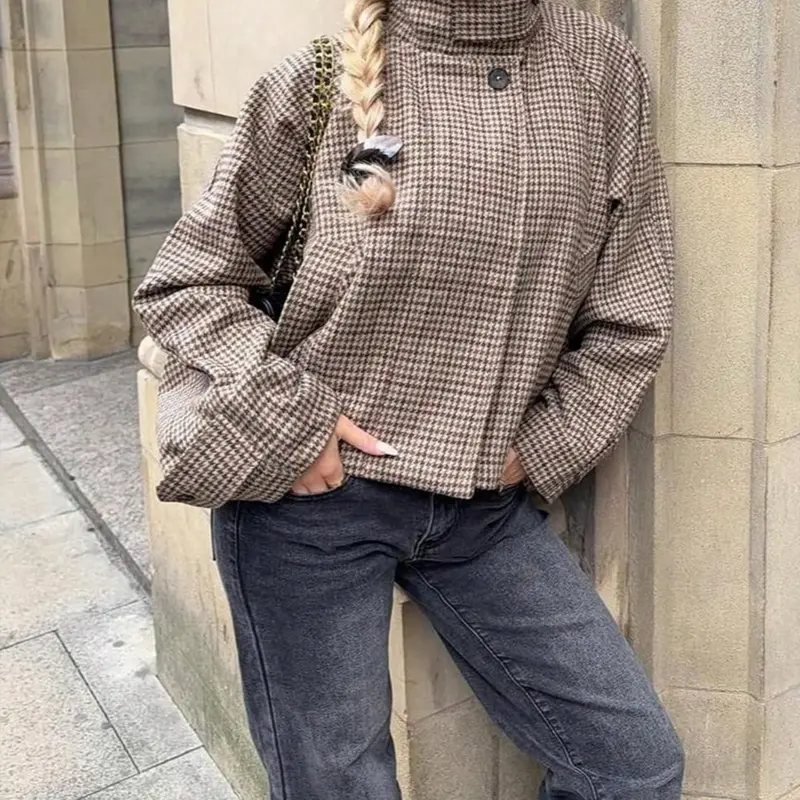 Women's Plaid Houndstooth High Neck Coat, Elegant Button Front Winter Top, Casual Loose Fit Outerwear for Fall, Stylish Ladies' Jacket