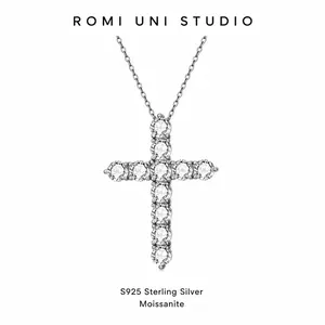 Romi Uni 925 Sterling Silver Moissanite Cross Necklace for Unisex, Luxury Christian Faith Jewelry, Elegant Religious Pendant Necklace, Sparkling Diamond-Like Cross Chain Gift for Christian