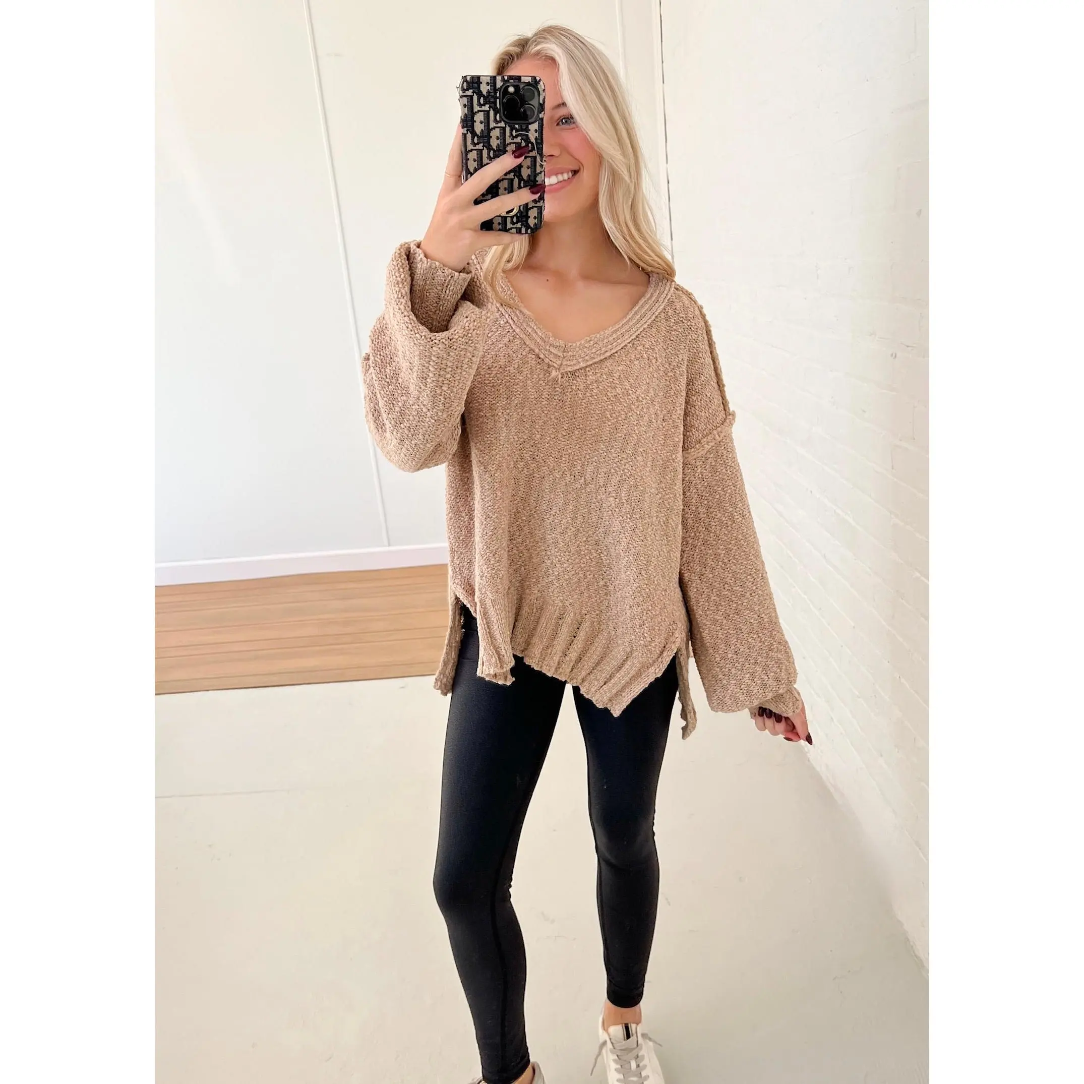 Marianne Sweater - Taupe