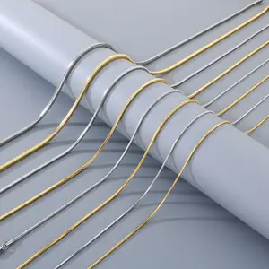 Square Elegant Silver Snake Chain Necklace – Timeless Style for Every Occasion