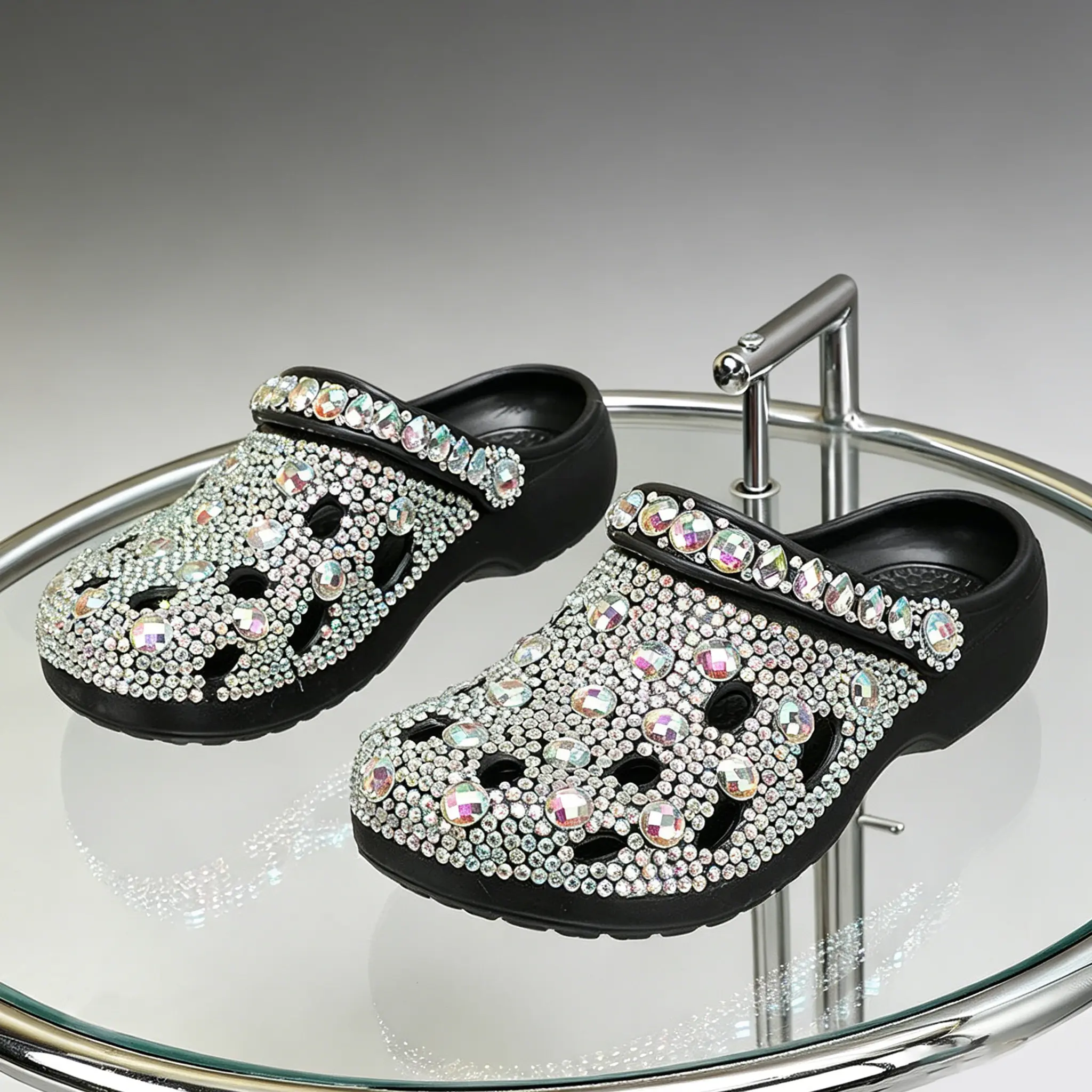 2026 New Summer Handcrafted -hole Shoes, Sparkling Sequined Beach Slippers, Garden Shoes, Men's And Women's Casual Slippers, Top Quality, Women Shoes Girl Footwear Flipflop Slide
