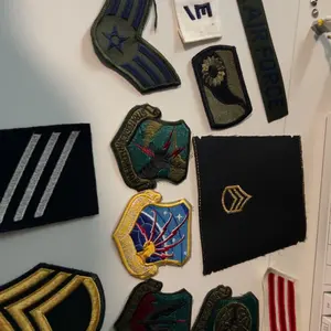 Random US Military Insignia/Patch