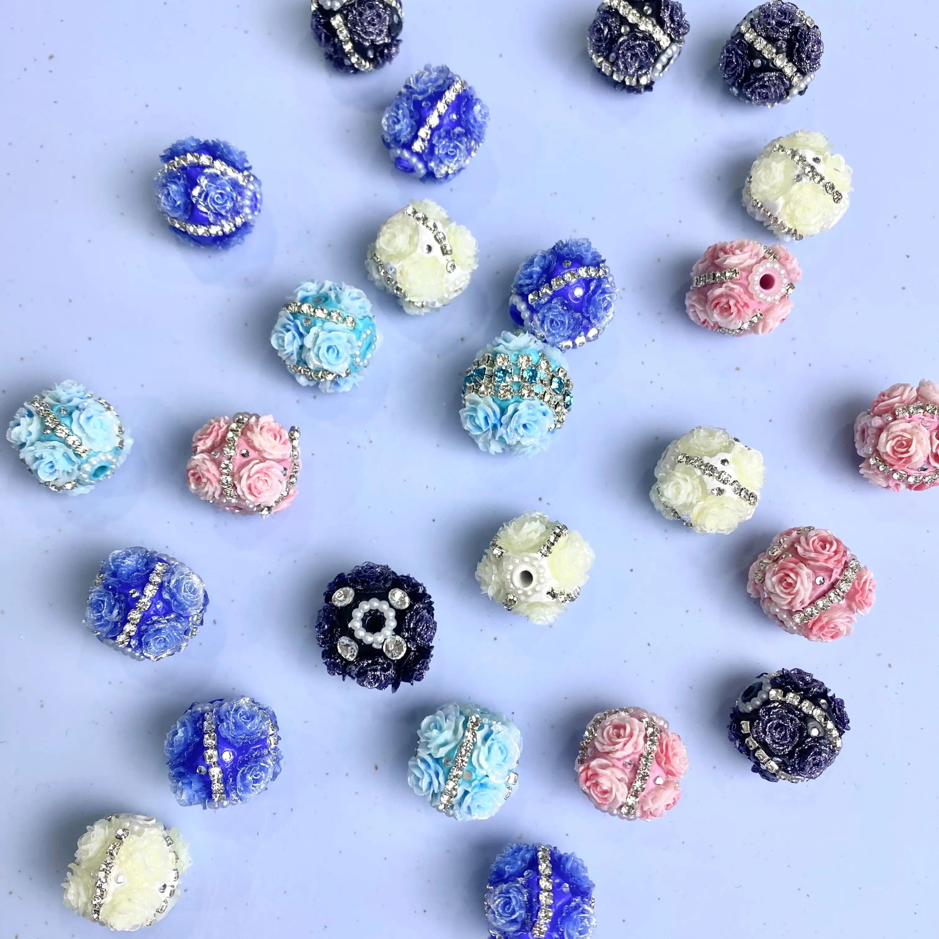 [Kingward] 16mm Artisan Assorted Colorful Resin Fancy Flower Beaded Charms - Versatile Components for DIY Pens, Bag Chains, Pen Holders & Flower, Beaded, Assorted Keychains, Flower Keychains, Beaded Charms Keychains