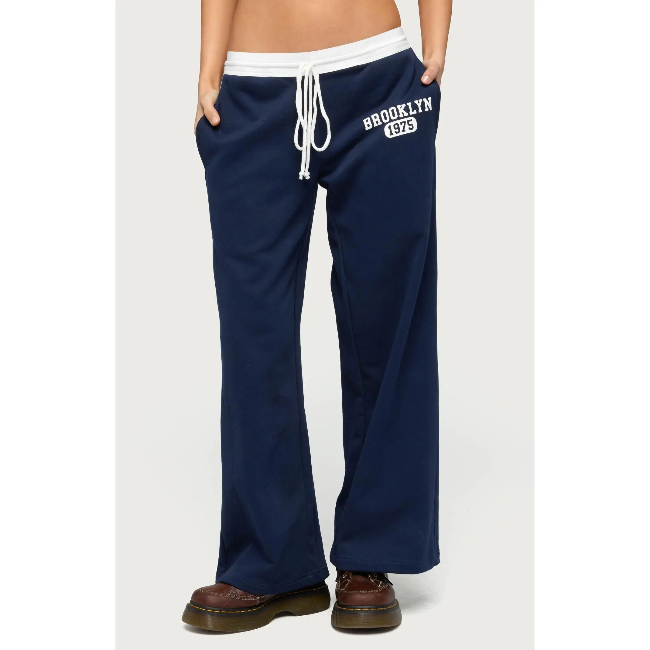 Edikted Women's Petite Brookie Sweatpants