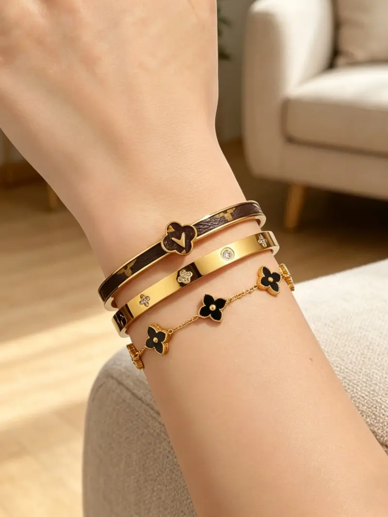 chanel clover bracelet - TikTok Shop display picture 3