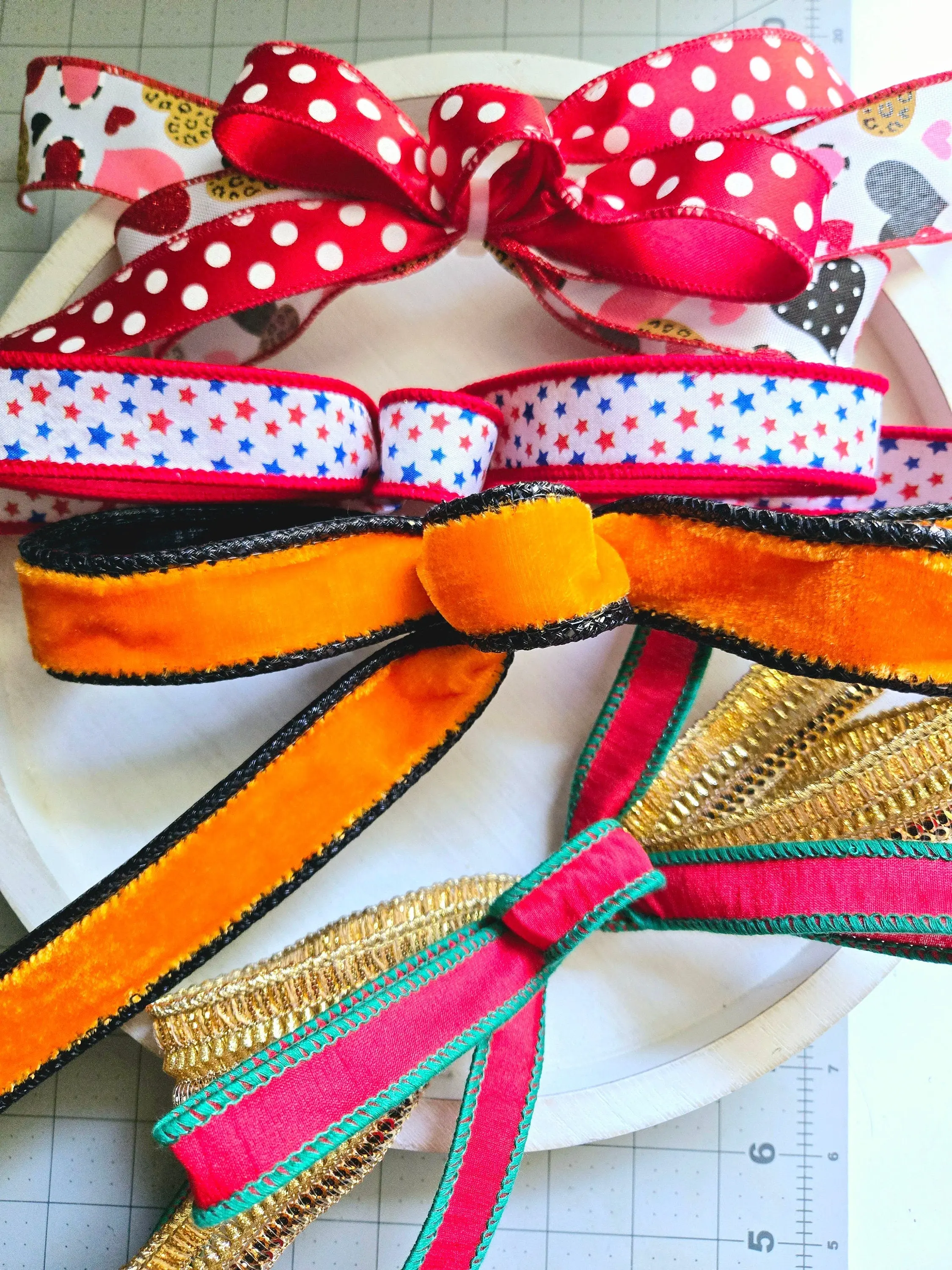 Wreath Bow Kit - Interchangeable with Everyday Wreath