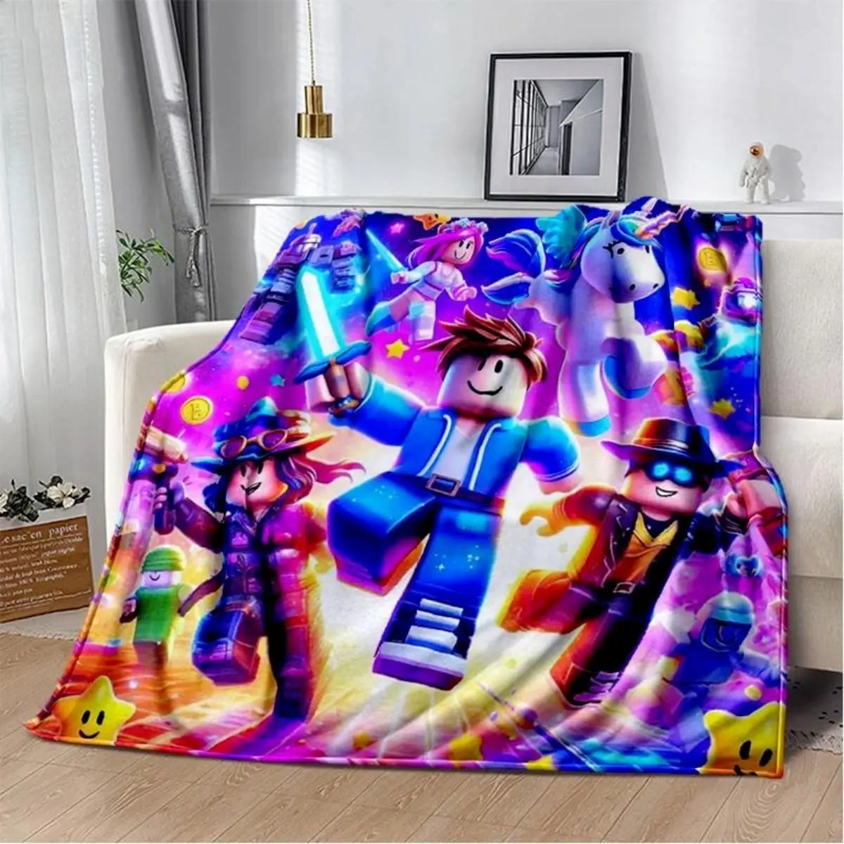Blocky Character Graphic Print Flannel Throw Blanket, Ultra Soft Cozy Warm Polyester Decorative Cover for Bedroom Sofa Couch, All Season Stylish Home Throw, Perfect Birthday Christmas Gift for Gaming Fans Kids Teens Adults