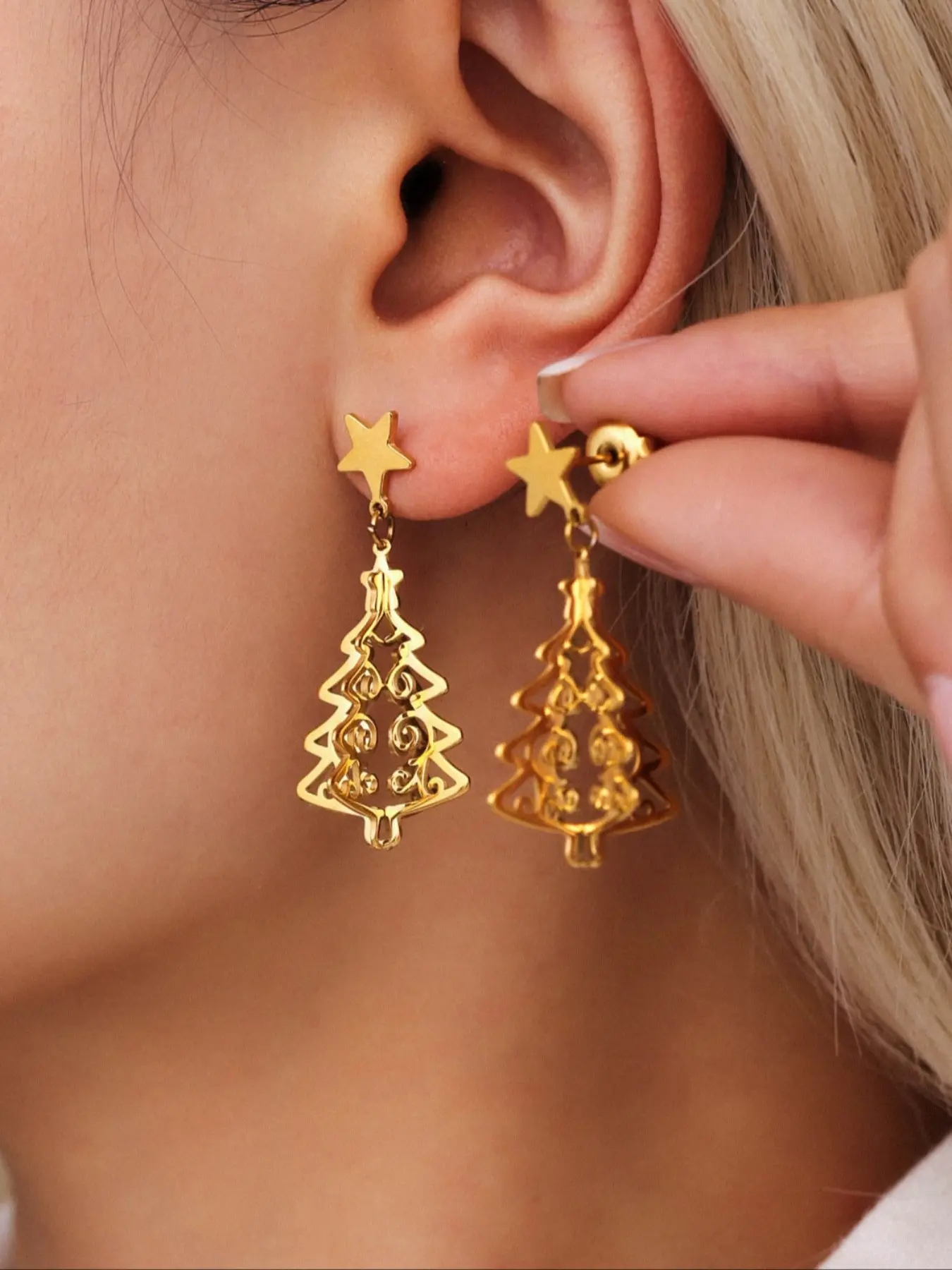 Stainless Steel Christmas Tree Earrings, Hollow Out Design, Unisex Holiday Jewelry, Unique Gift Idea