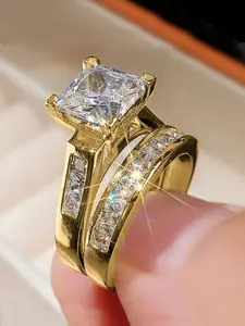 Two-piece Fashion Layered Square Diamond Ring, Retro Elegant Style, Square Diamond Inlaid Firmly/ Smooth Ring Band Fits Fingers, Perfect for Holiday Gifts/Girlfriend Sharing, Suitable for Girls Pursuing Elegance, Diamond Engagement Ring