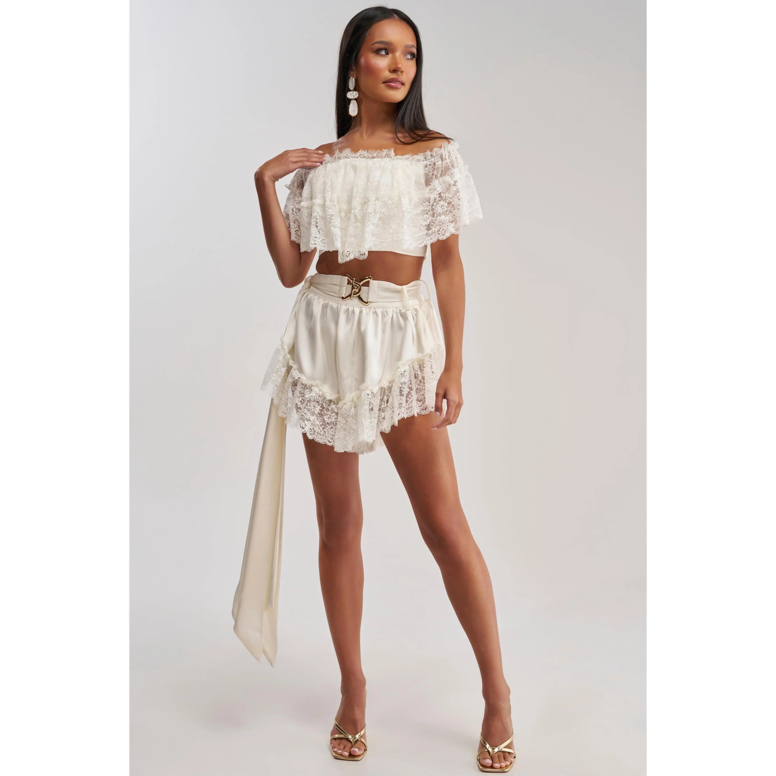 PRIMROSE LACE SHORT