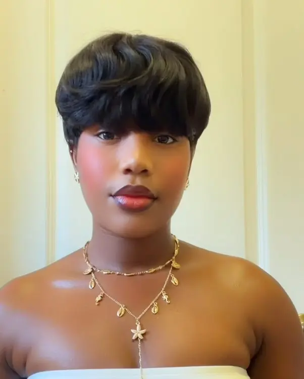 Women’s Black Short Pixie Cut Wig - Natural-Looking Layered with Wispy Bangs, Human Hair Full Machine Wig for Everyday Wear (Fashion Accessory)