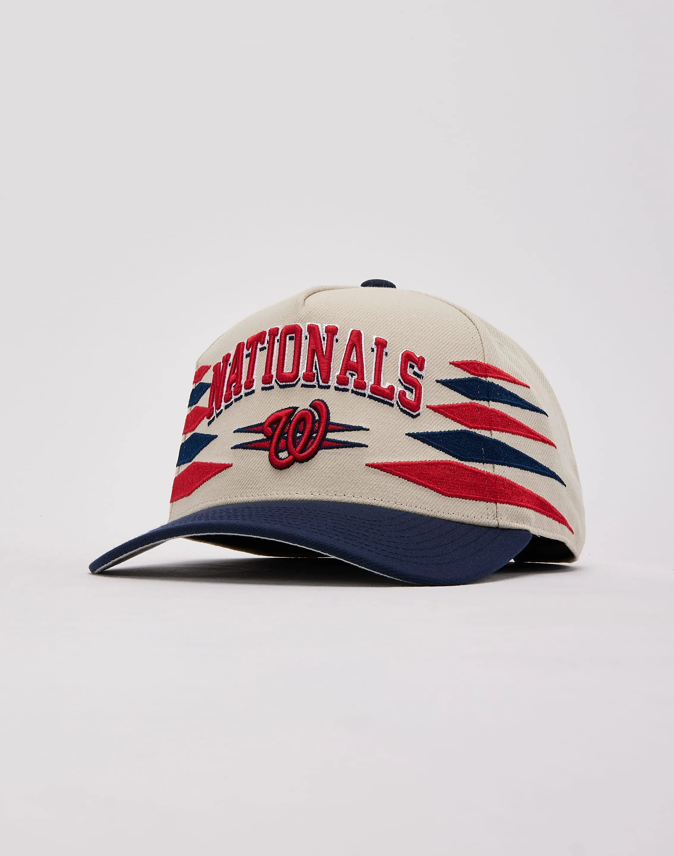 Mens Mitchell & Ness MLB Washington Nationals Diamond Pro Pinch Snapback Hat